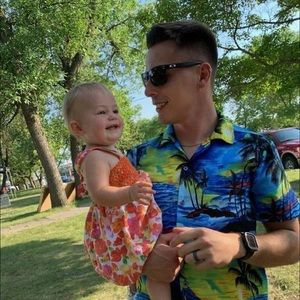 Meet your Posher, Bradley